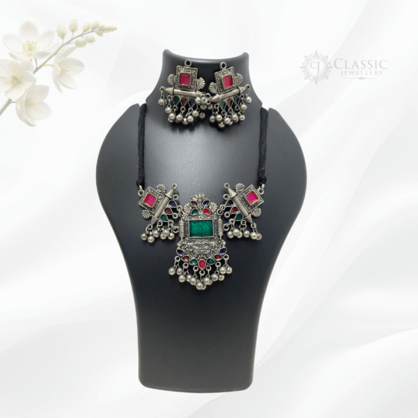 Silver Oxidized Heritage Necklace2