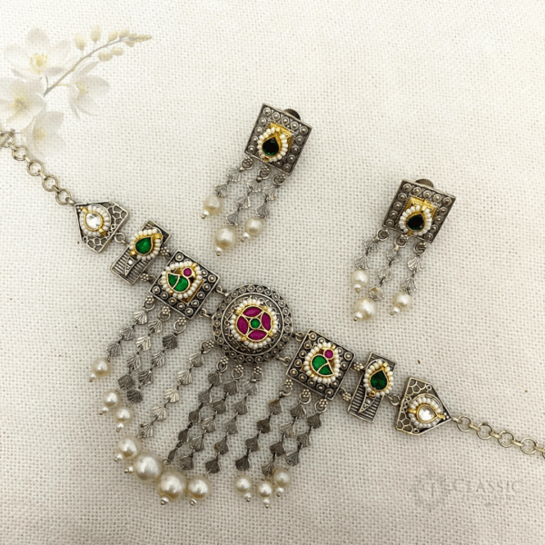 The "Royal" German Silver Kundan Studded Choker
