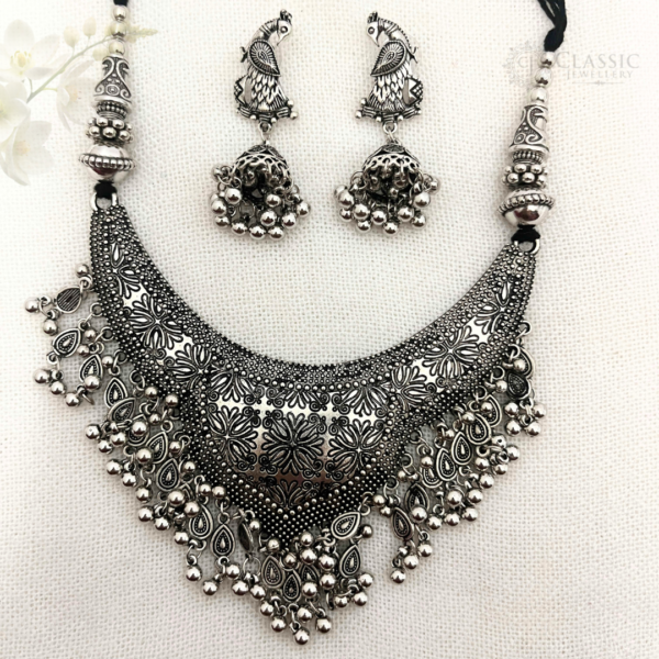 Necklace13