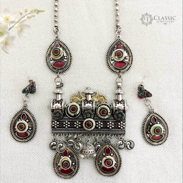 oxidized necklace 2