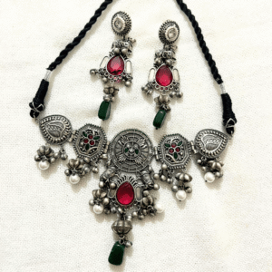 GemanSilvernecklace2