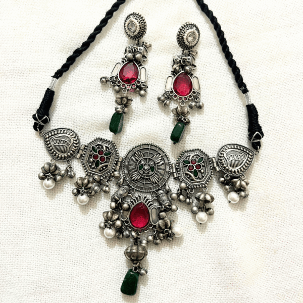 GemanSilvernecklace2