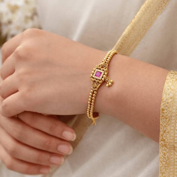 gold-bracelat-1
