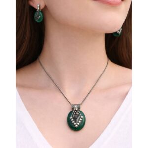 necklace1080-26