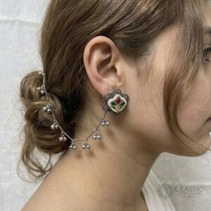 floral-German-silver-sahara-model-wear-earrings