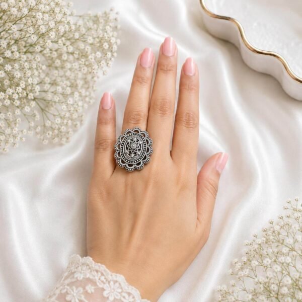 Oval Oxidized Ring